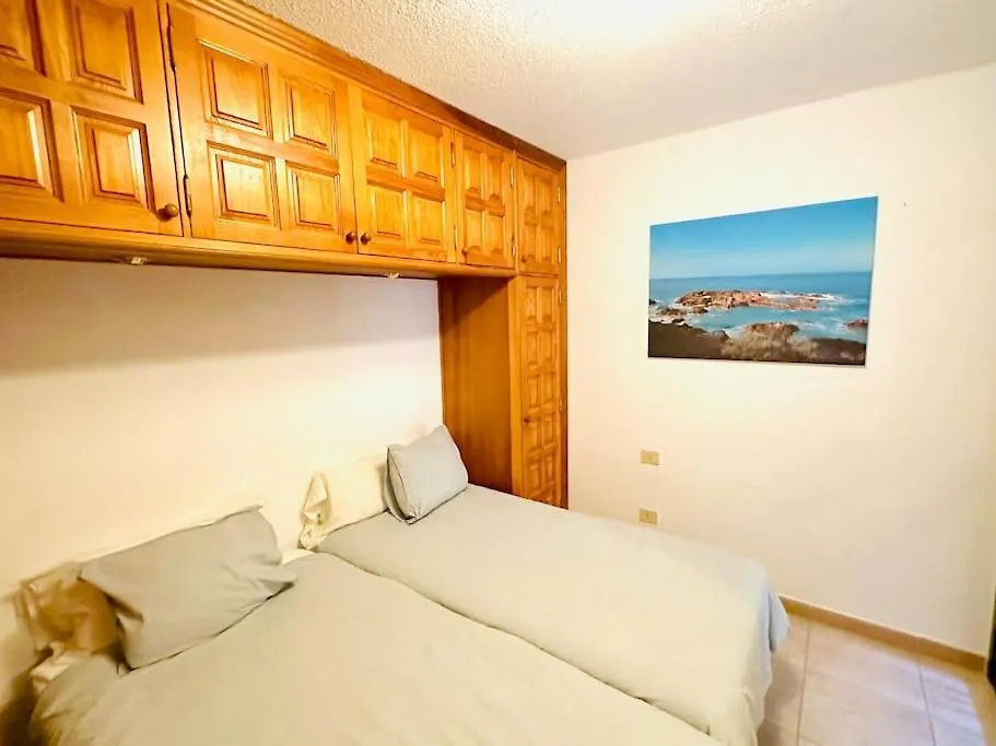 Apartment With Pool And Sea View Acantilado de los Gigantes إسبانيا