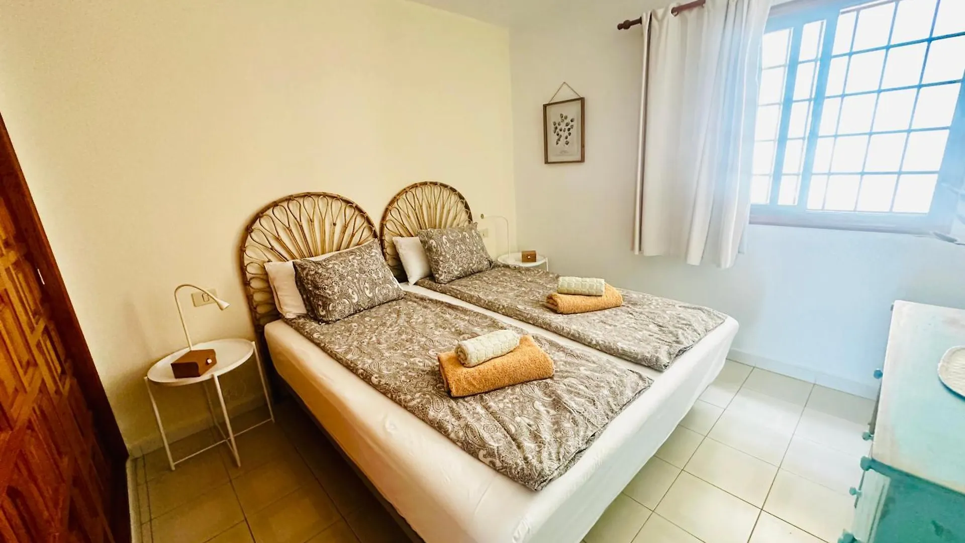 Apartment With Pool And Sea View Acantilado de los Gigantes 0*,  إسبانيا